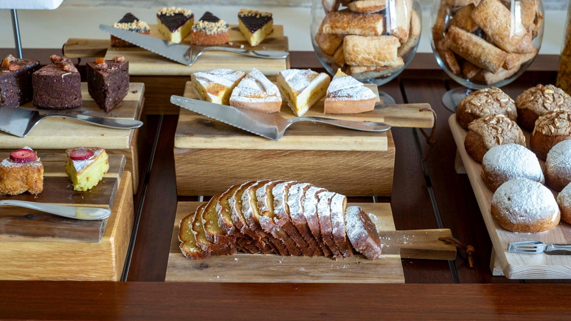 松米塔城堡酒店 奥斯图尼 外观 照片